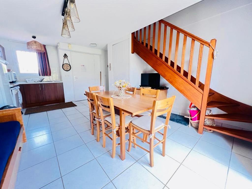 Maison A Morgat En Bretagne Sur La Presqu'Ile De Crozon Situee A 800 M De La Mer Piscine Chauffee Toute L'Annee Travaux Piscine Du 10 Au 20 Juin 2025 크로종 외부 사진